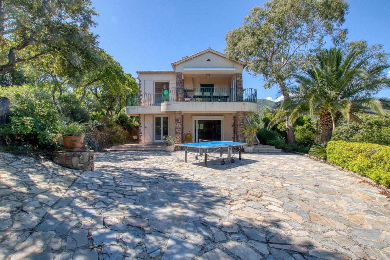 Villa Cavalaire sur Mer Eksteriør bilde
